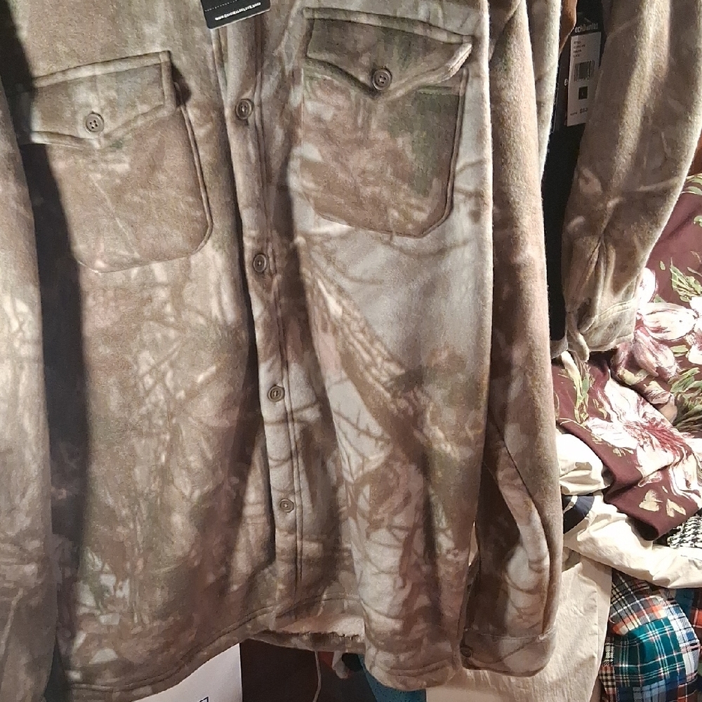 Original Deluxe Brown and Green Camo Button-Up Shirt Jacket - Picture 3 of 10
